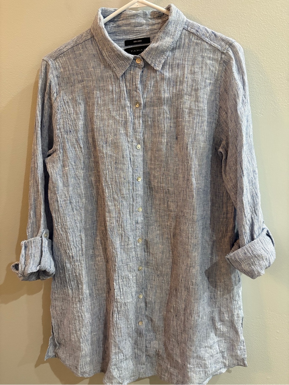 Tahari Roll Tab Long Sleeve Blue Textured Tunic Size Medium NWT